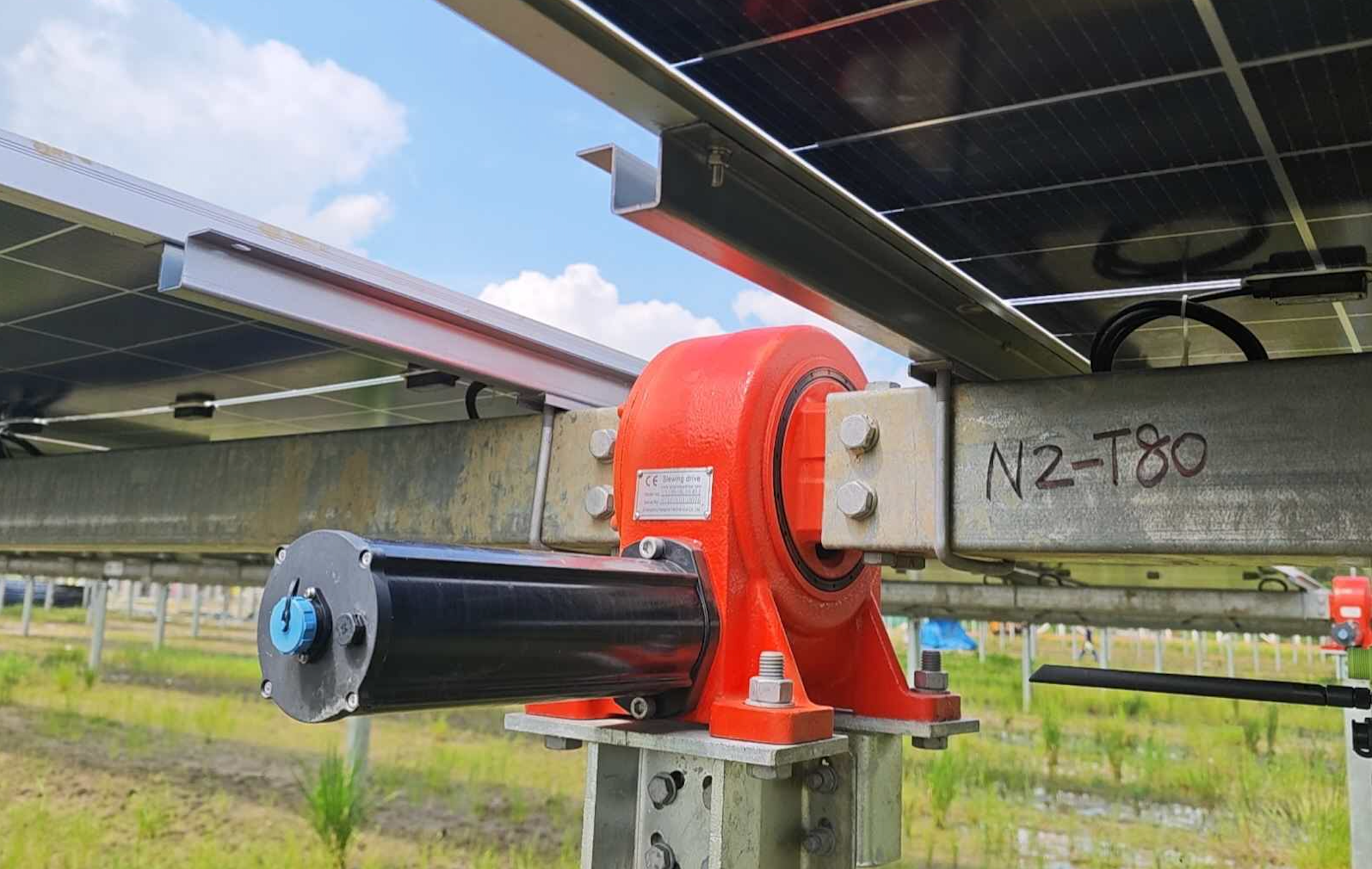Ultimi blog aziendali su Guida alla selezione del riduttore per inseguitori solari per progetti fotovoltaici